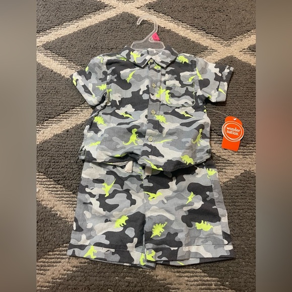 Toddler boys outfit size 18 months - Picture 1 of 1